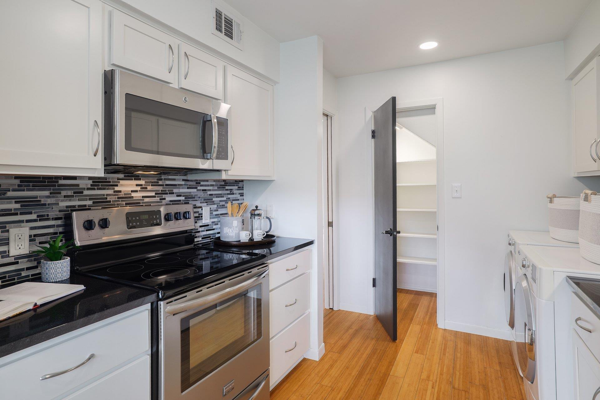 6628 E Hill Drive Austin TX 78731