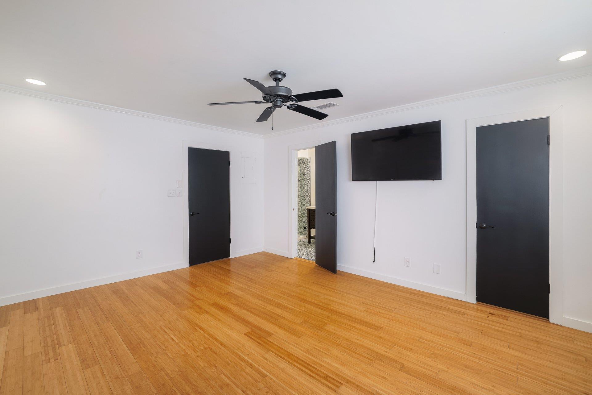 6628 E Hill Drive Austin TX 78731