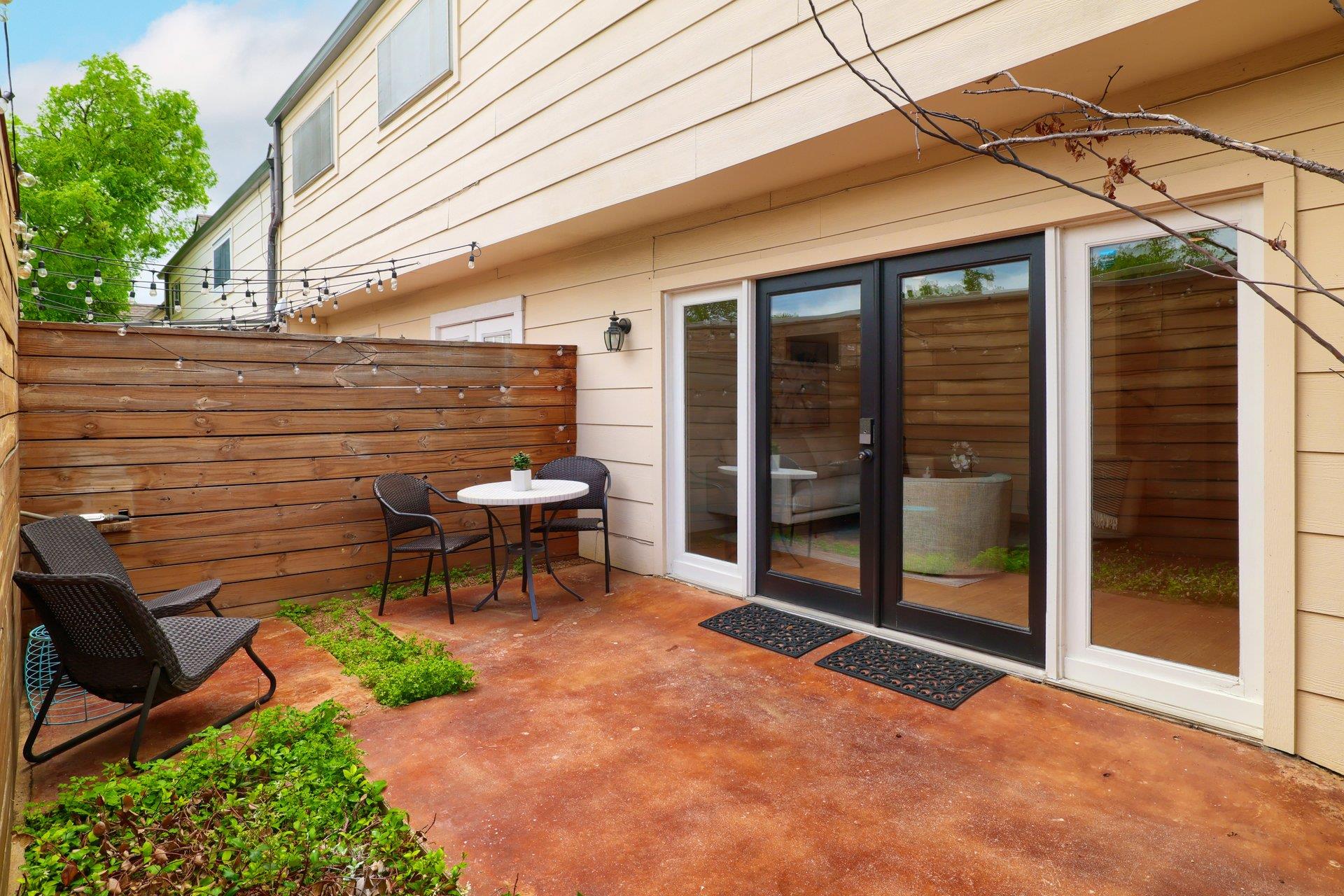 6628 E Hill Drive Austin TX 78731