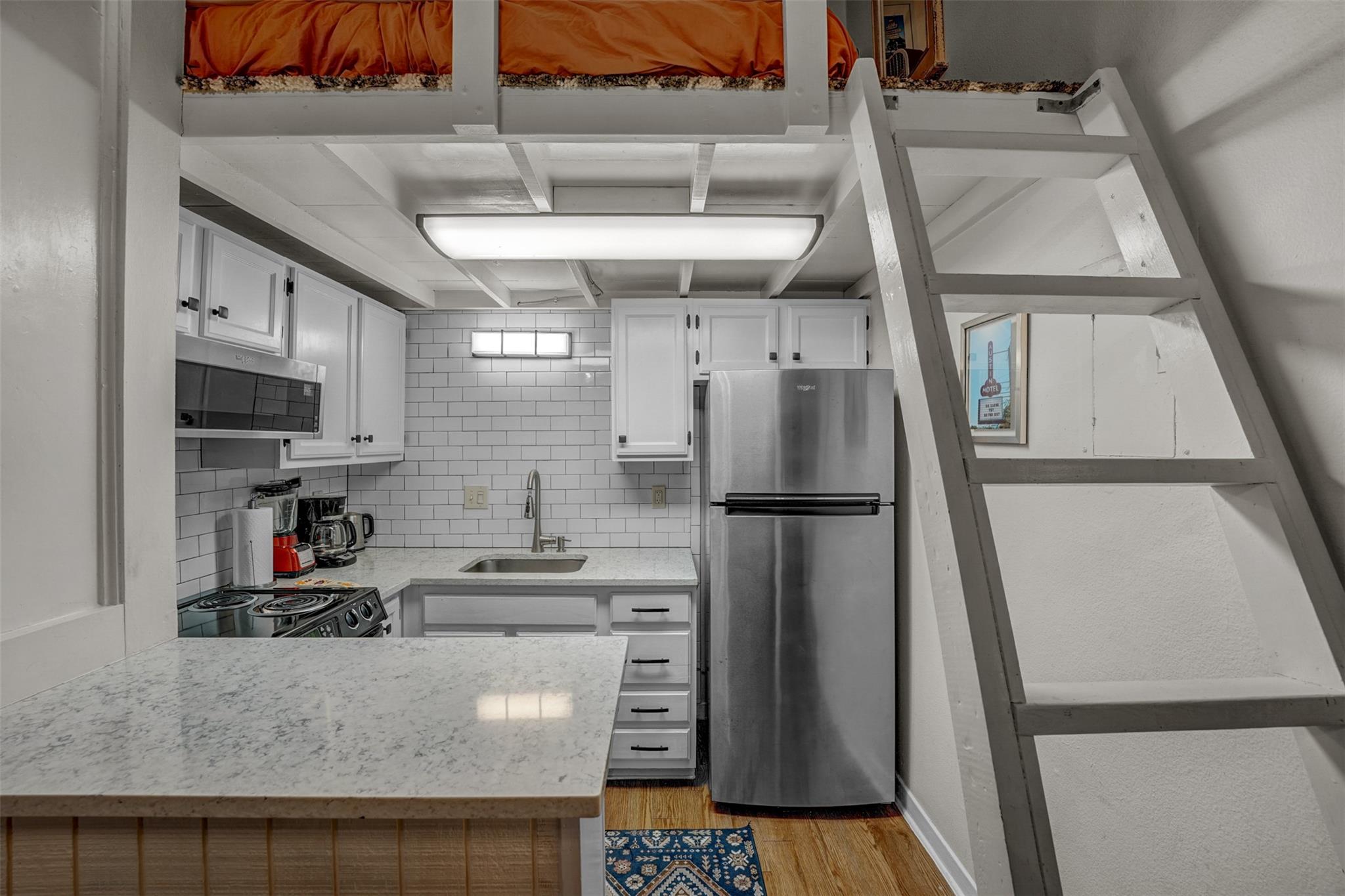1000 W 26th Street Austin TX 78705