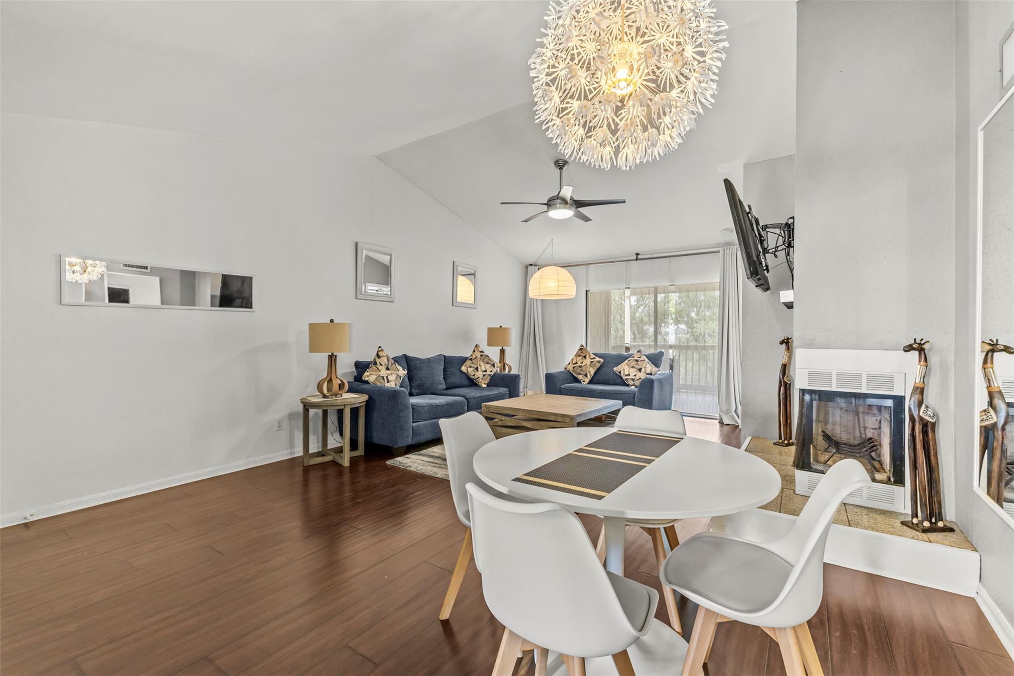 2450 Wickersham Lane Austin TX 78741