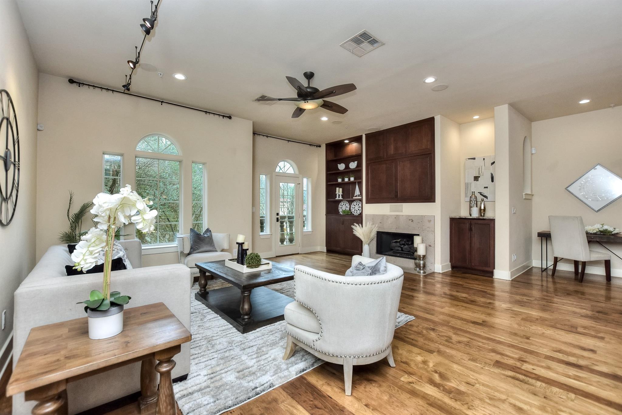 1529 Barton Springs Road Austin TX 78704