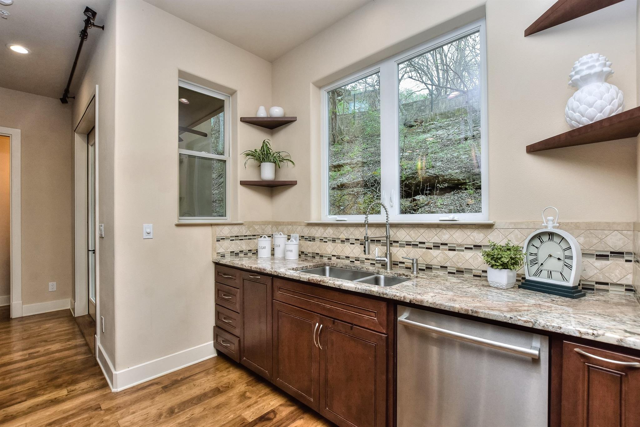 1529 Barton Springs Road Austin TX 78704