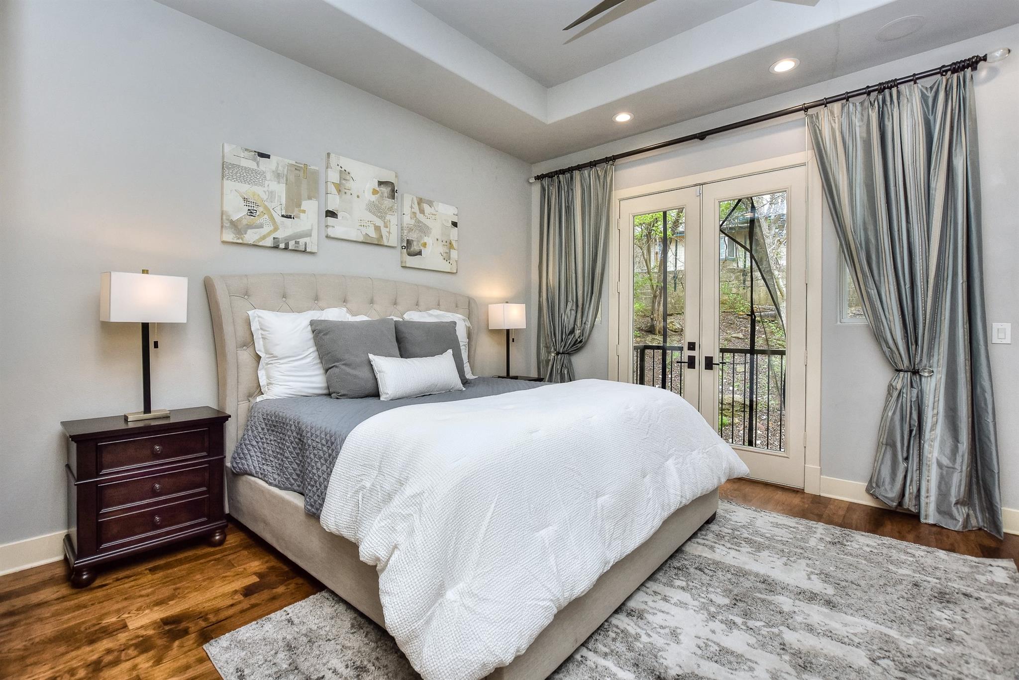 1529 Barton Springs Road Austin TX 78704