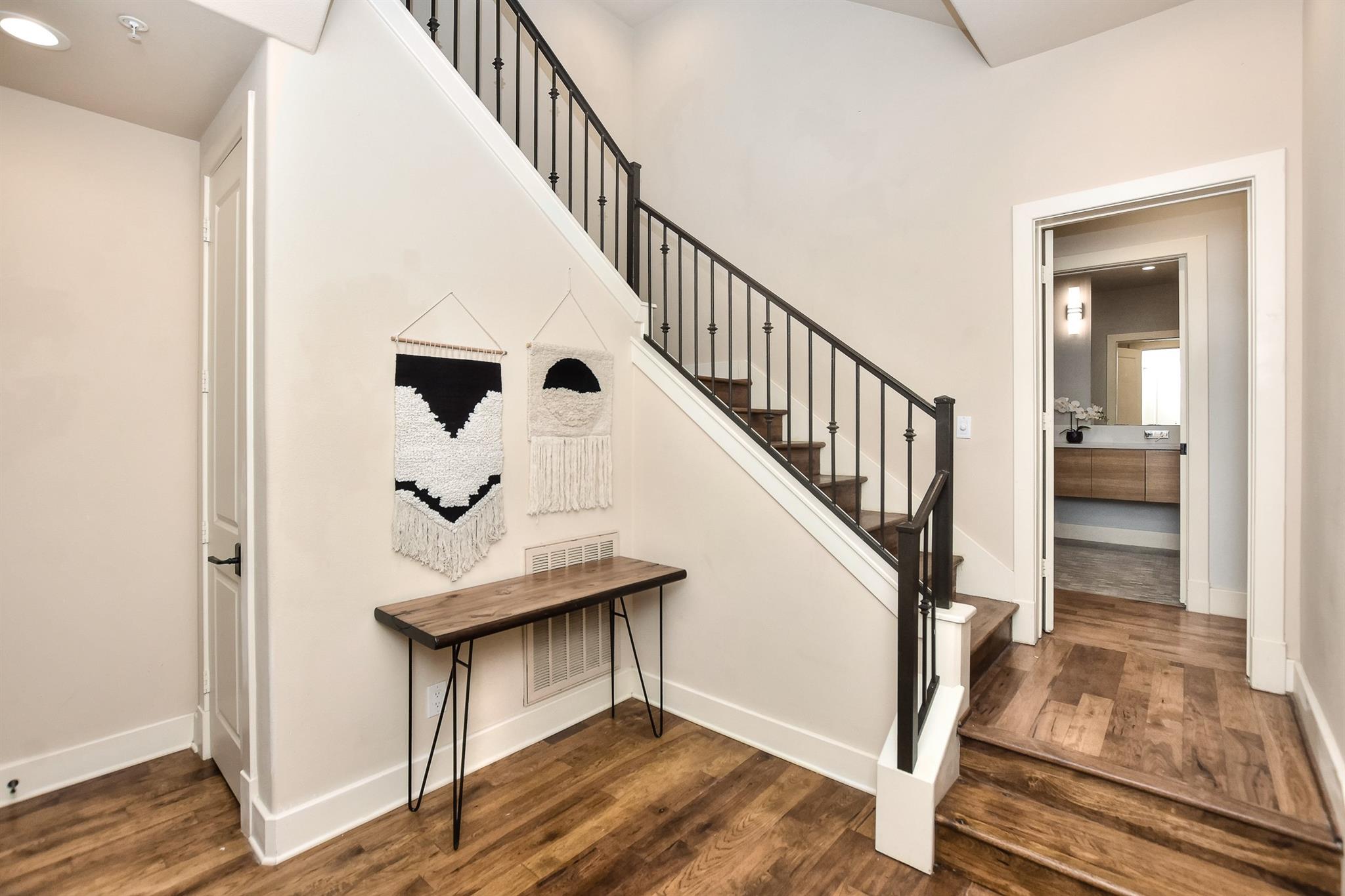 1529 Barton Springs Road Austin TX 78704