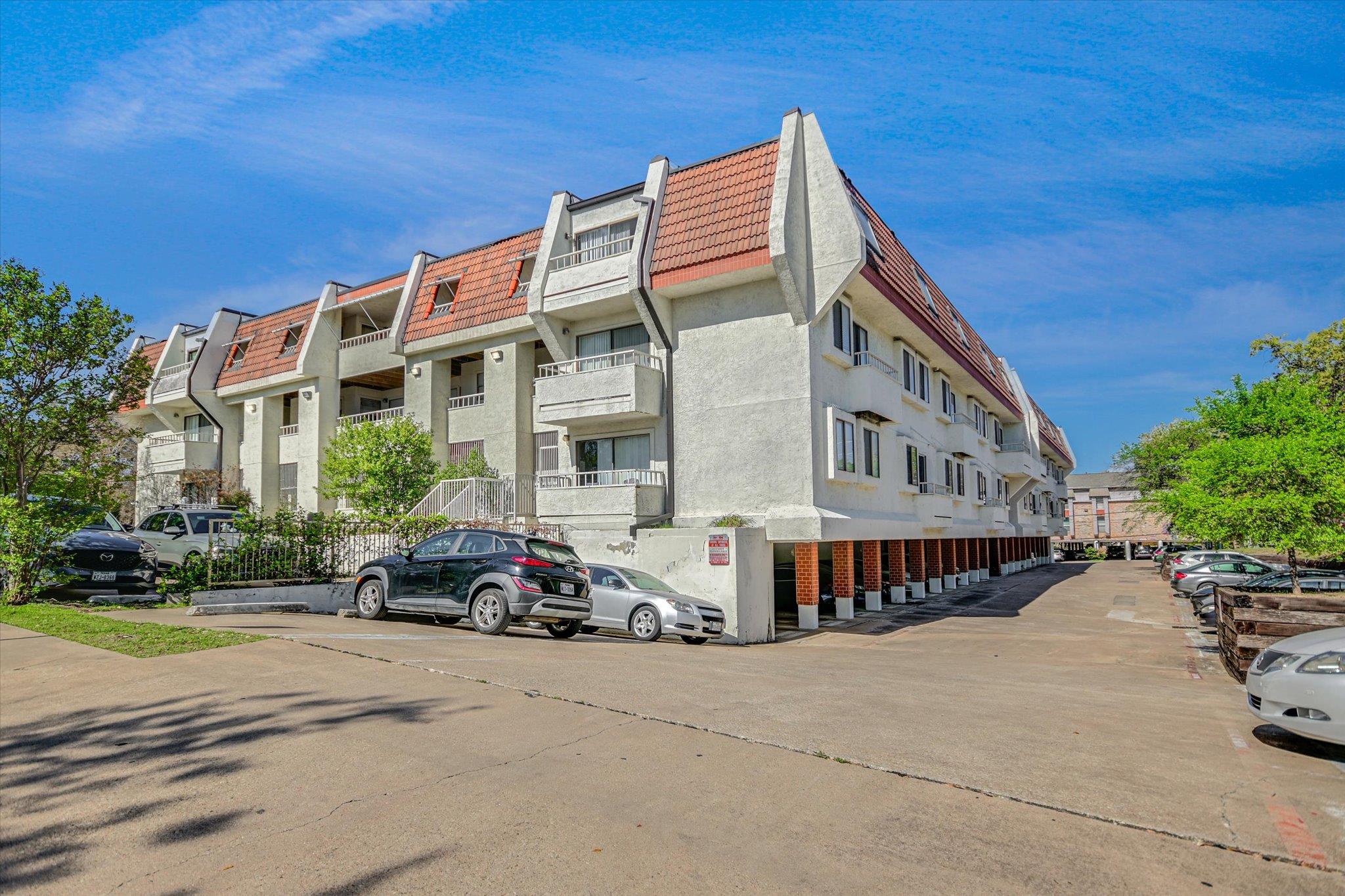 3115 Helms Street Austin TX 78705