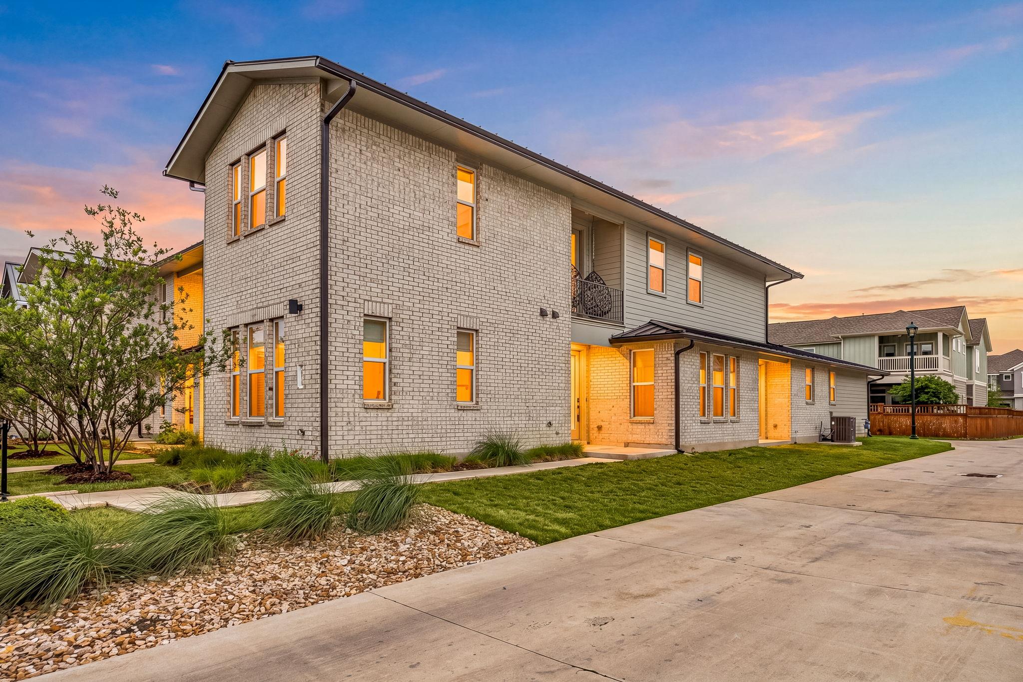 2409 Simond Avenue Austin TX 78723