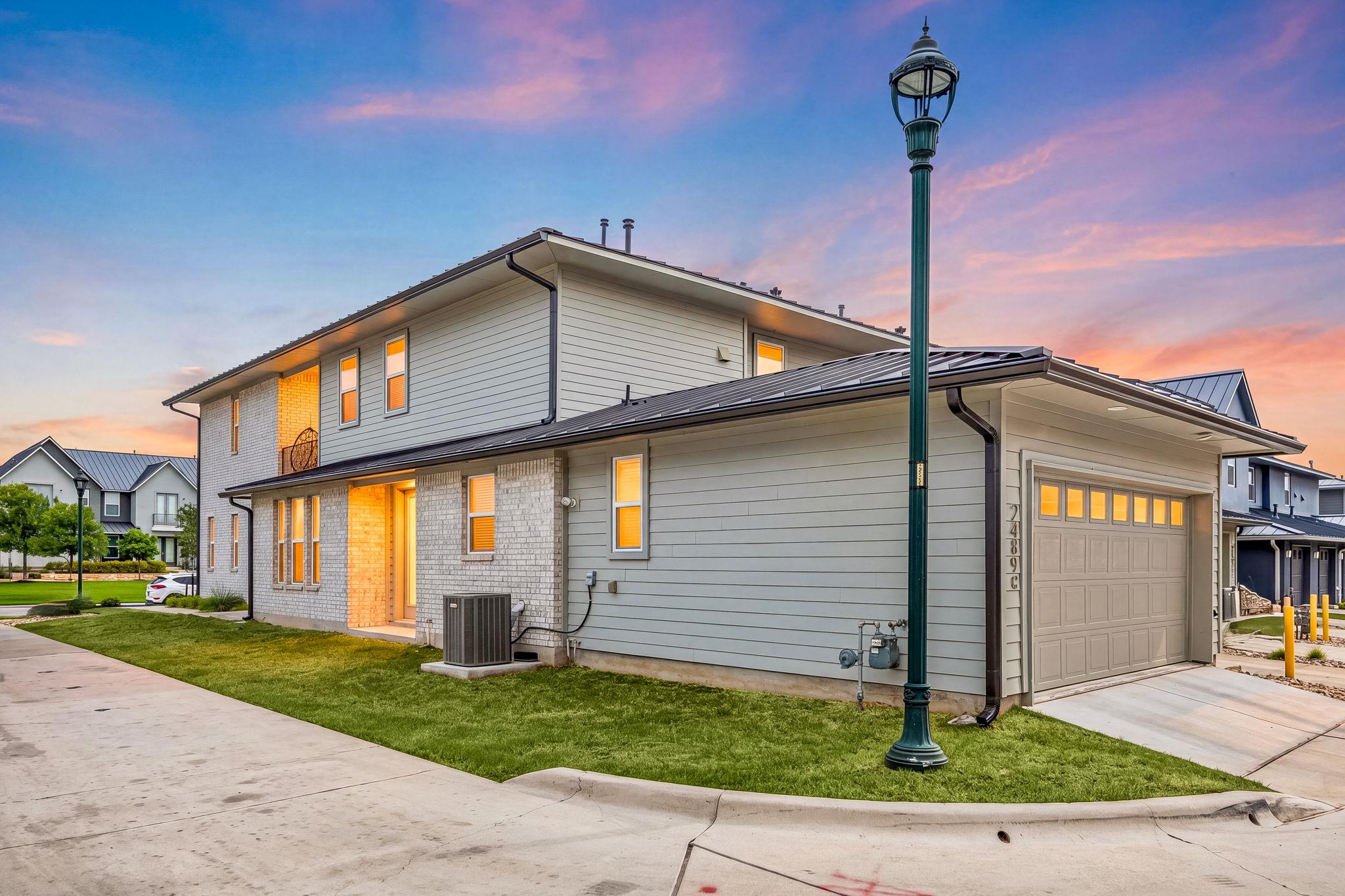 2409 Simond Avenue Austin TX 78723