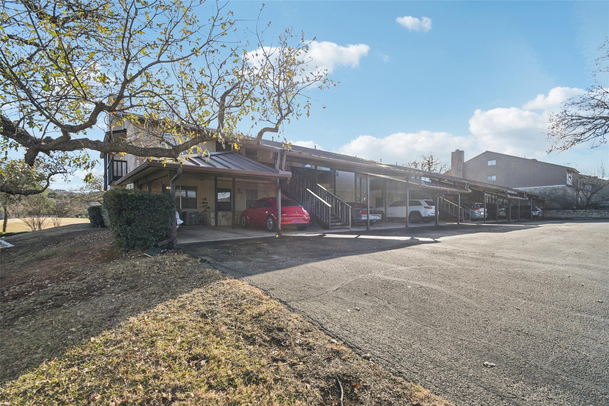 1214 Hi Stirrup Horseshoe Bay TX 78657