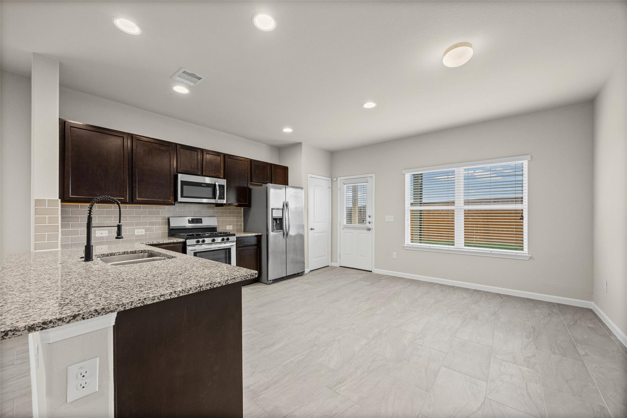 1121 La Conterra Boulevard Georgetown TX 78626