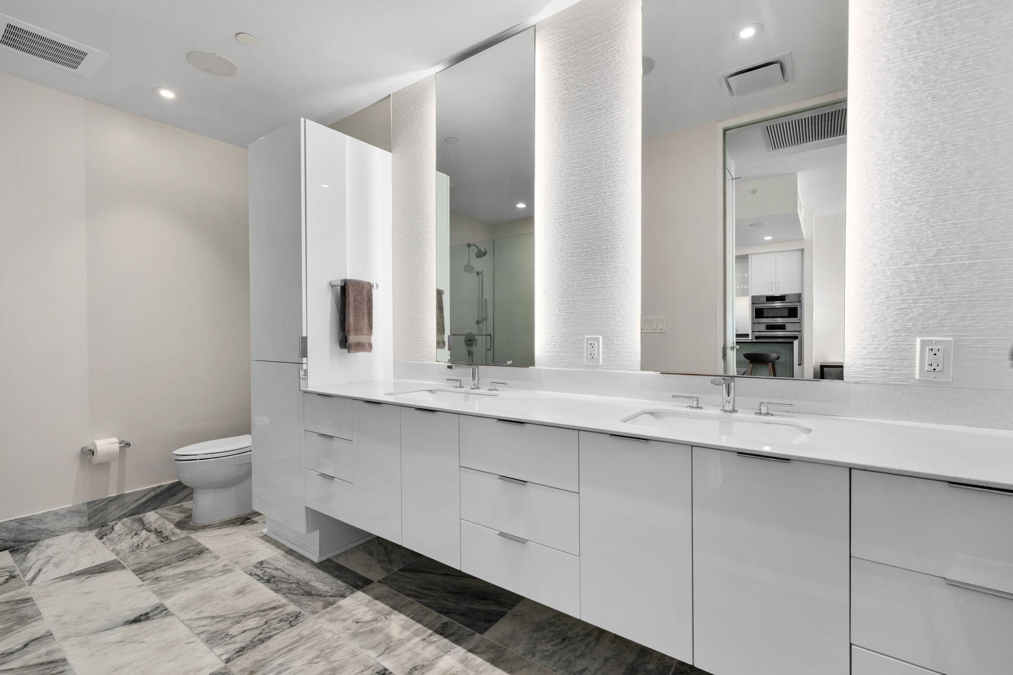 301 West Avenue Austin TX 78701