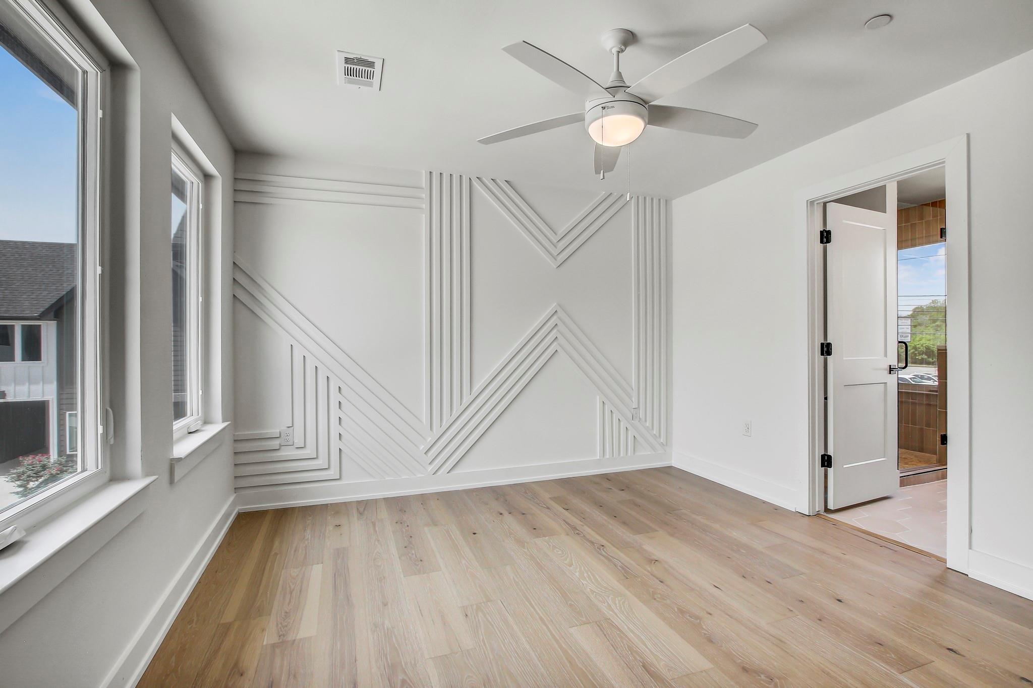 4127 E 12th Street Austin TX 78721