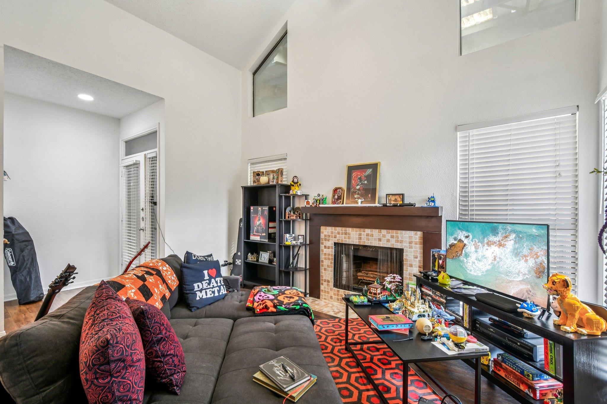 1910 Robbins Place Austin TX 78705