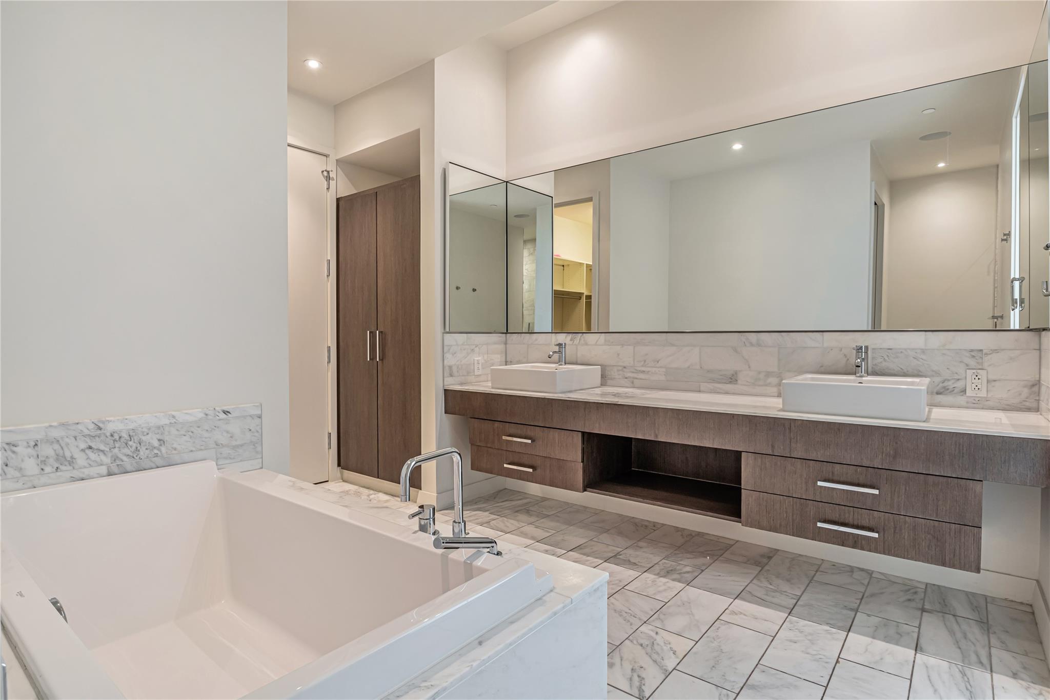 210 Lavaca Street Austin TX 78701