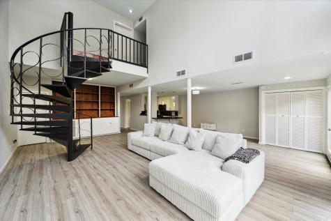 3300 Yorktown Street Houston TX 77056
