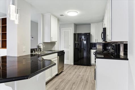 3300 Yorktown Street Houston TX 77056