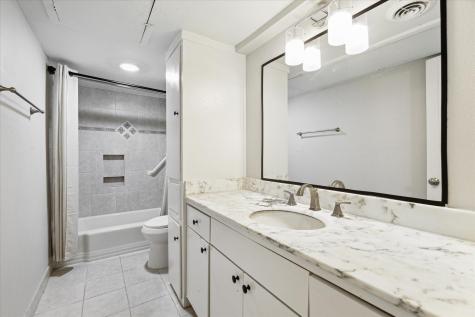 3300 Yorktown Street Houston TX 77056