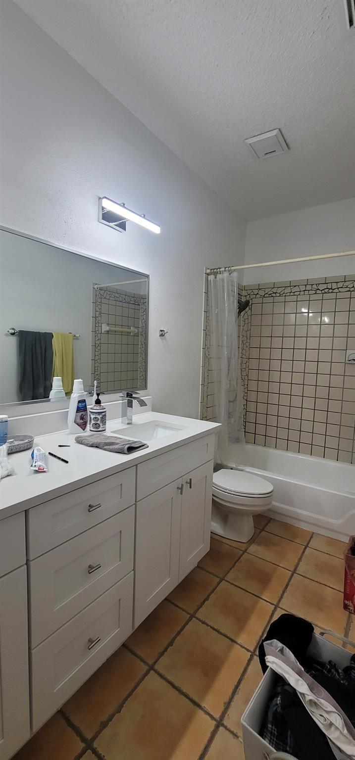 712 W 21st Street Austin TX 78705