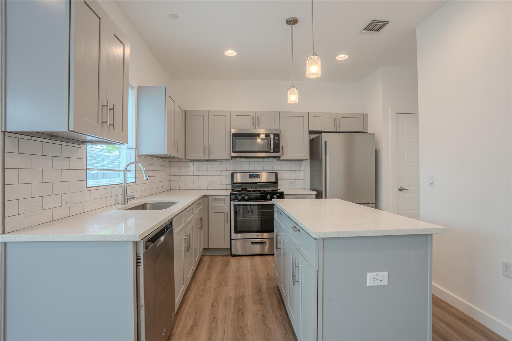 12500 Lamppost Lane Austin TX 78727