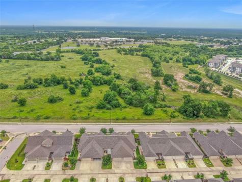 1753 Summit Crossing Lane College Station TX 77845