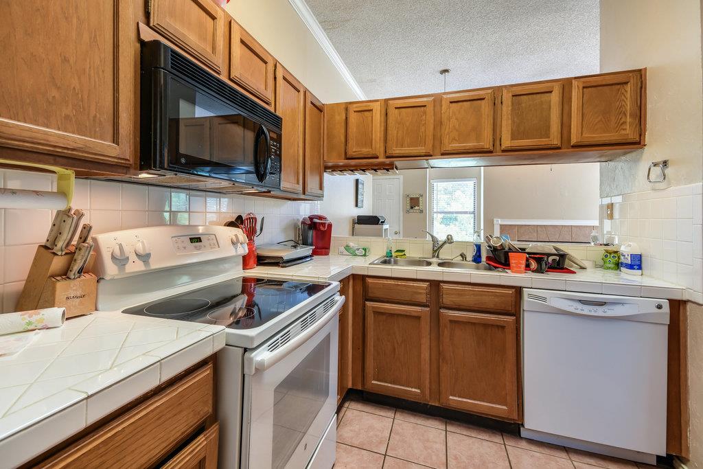 2802 Nueces Street Austin TX 78705