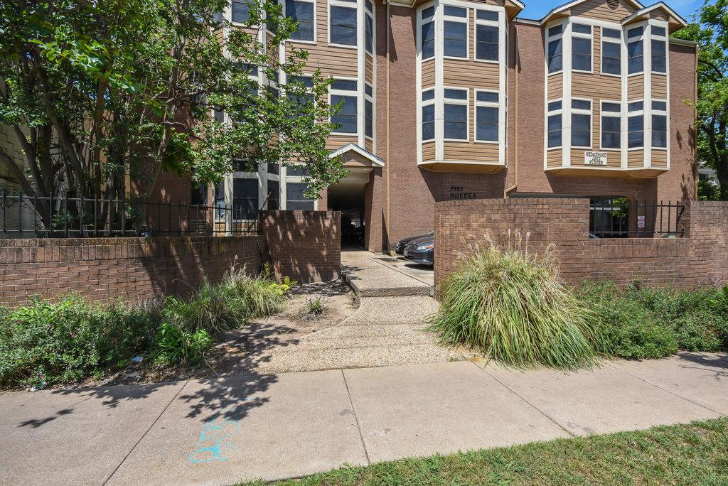 2802 Nueces Street Austin TX 78705