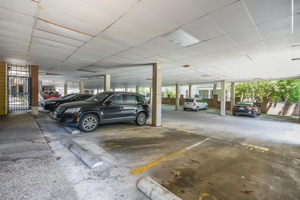 2802 Nueces Street Austin TX 78705