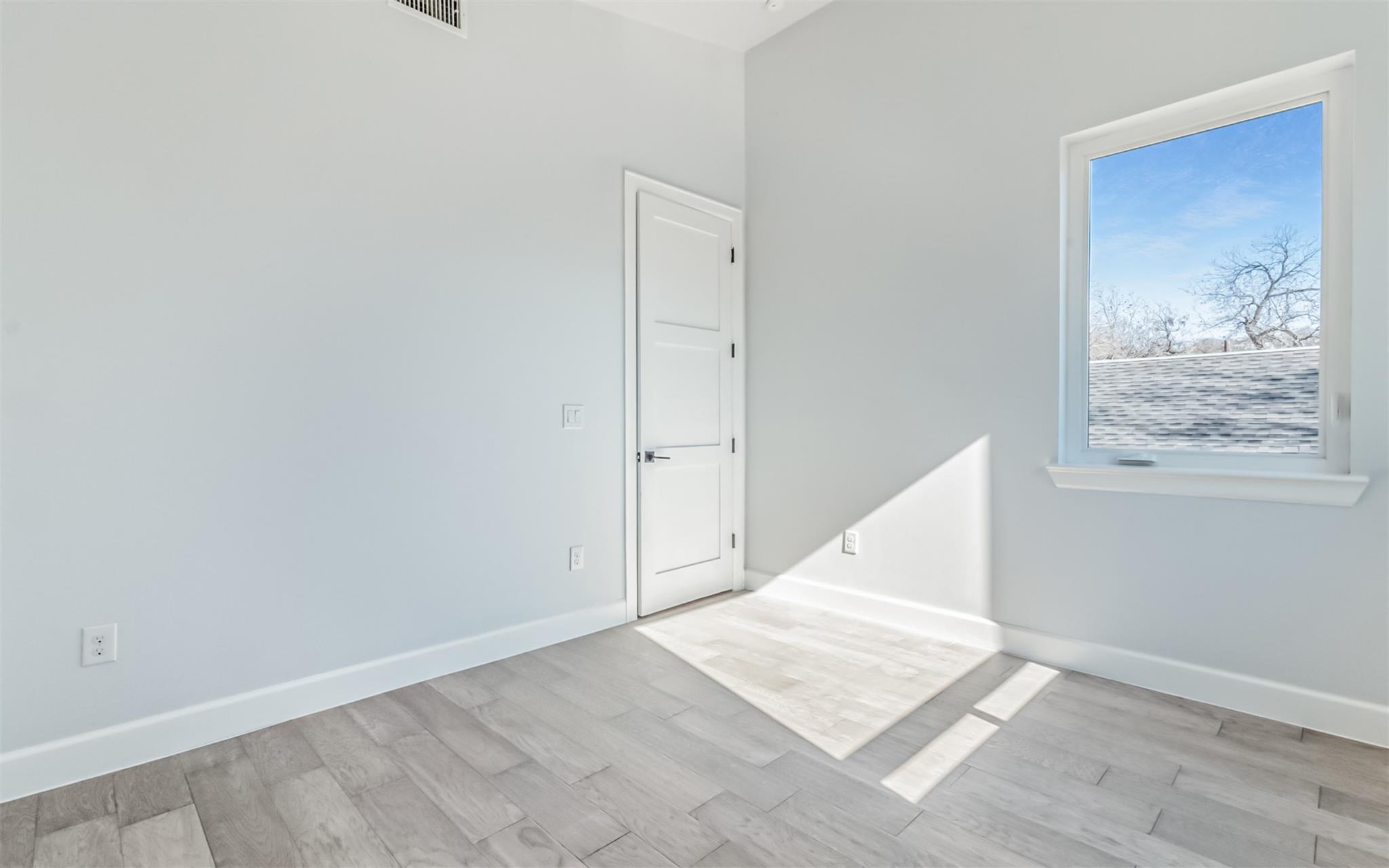 1130 Spur Street Austin TX 78721
