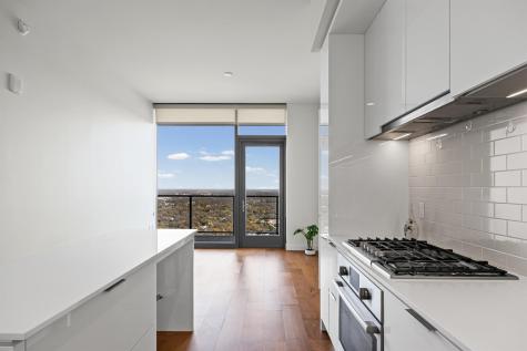 44 East Avenue Austin TX 78701