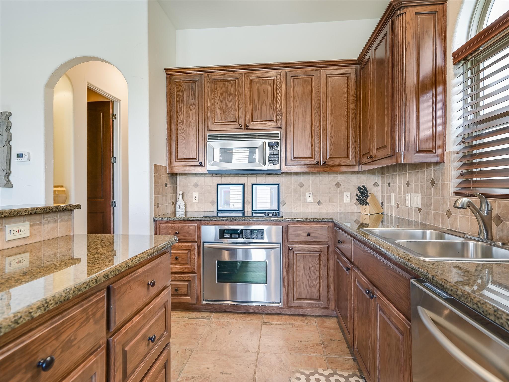 17545 E Reed Parks Road Jonestown TX 78645