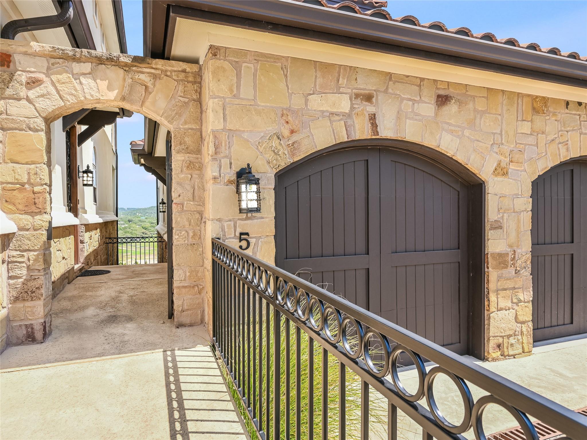 17545 E Reed Parks Road Jonestown TX 78645