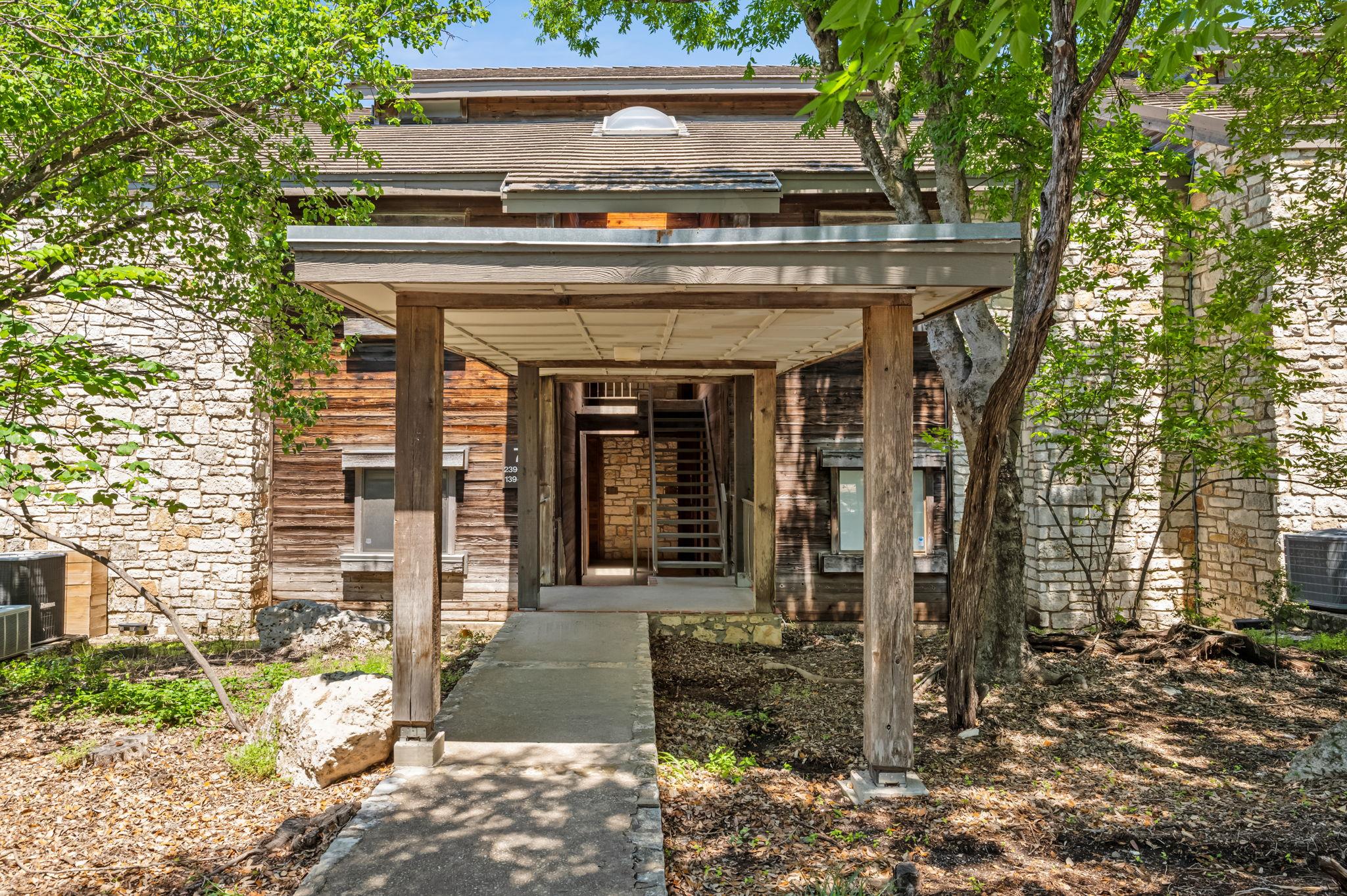 8200 Neely Drive Austin TX 78759