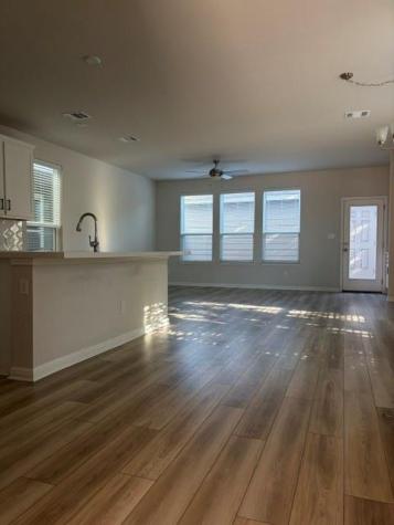 1653 Coral Sunrise Trail Leander TX 78641