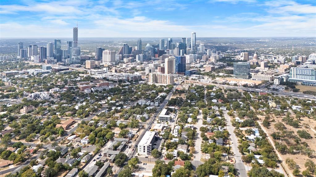 1322 E 12th Street Austin TX 78702