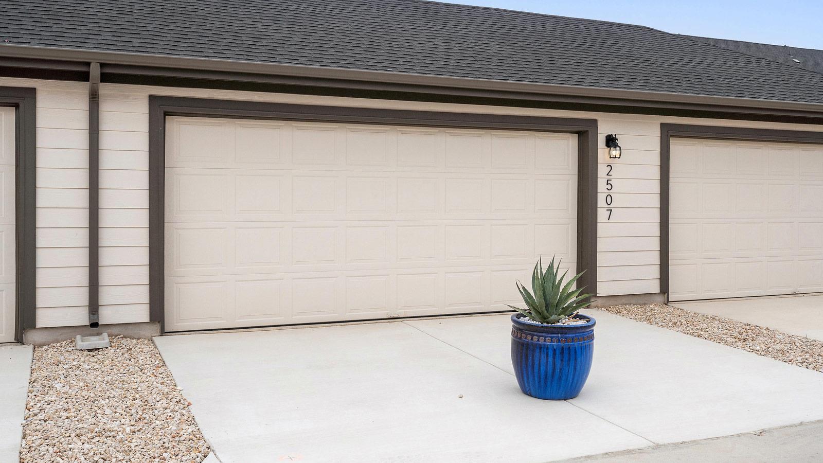 2518 Violet Theo Lane Round Rock TX 78665