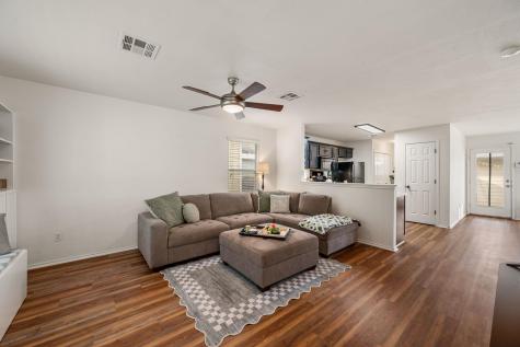 709 N Cascades Avenue Pflugerville TX 78660