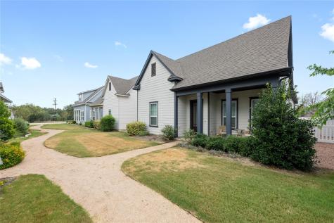 1182 Grant Wood Avenue Driftwood TX 78619