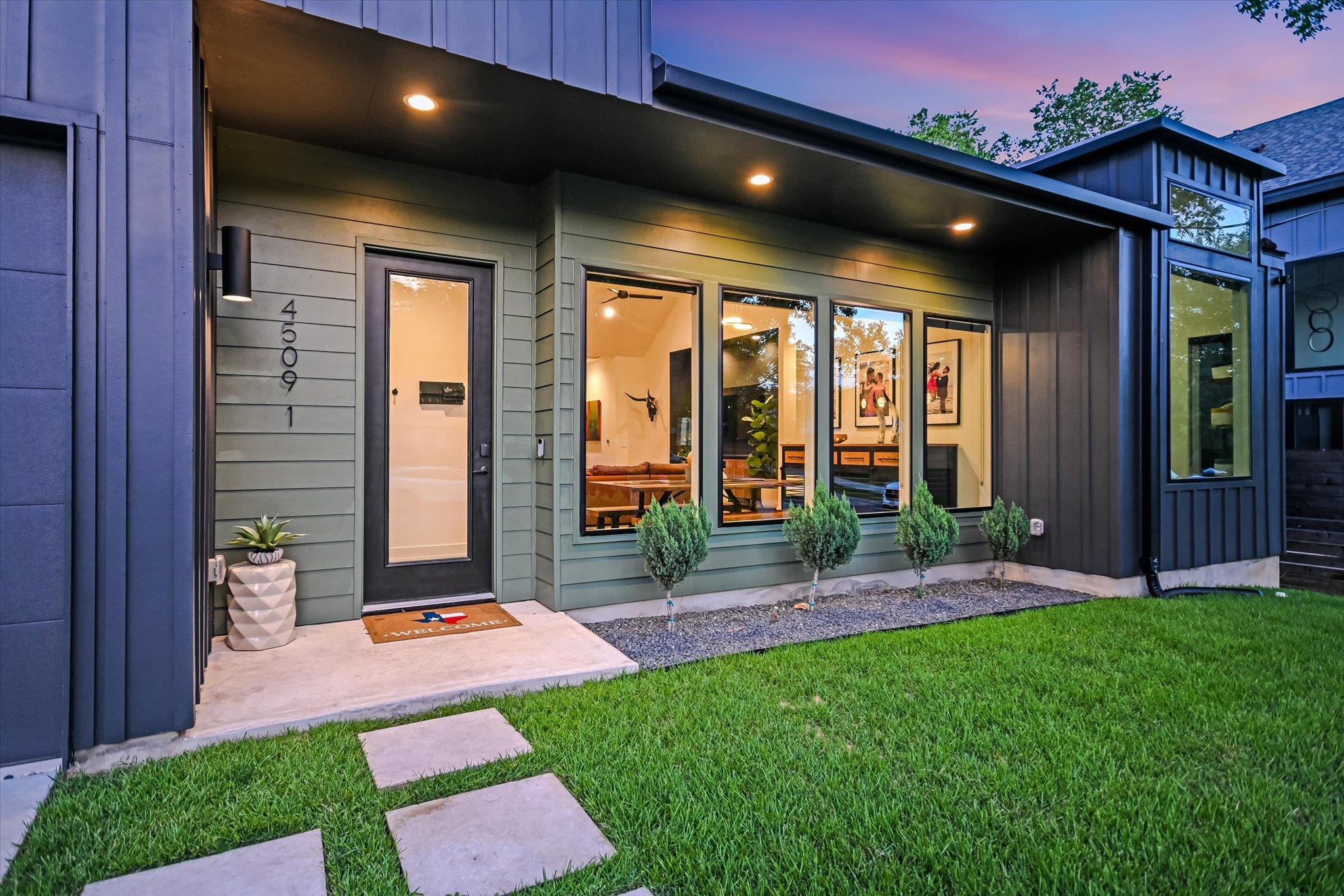 4509 S 2nd Street Austin TX 78745