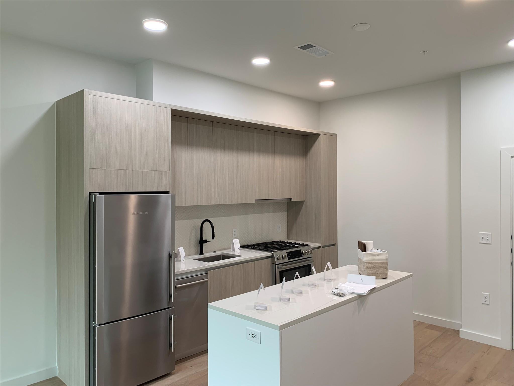 2209 S 1st Street Austin TX 78704