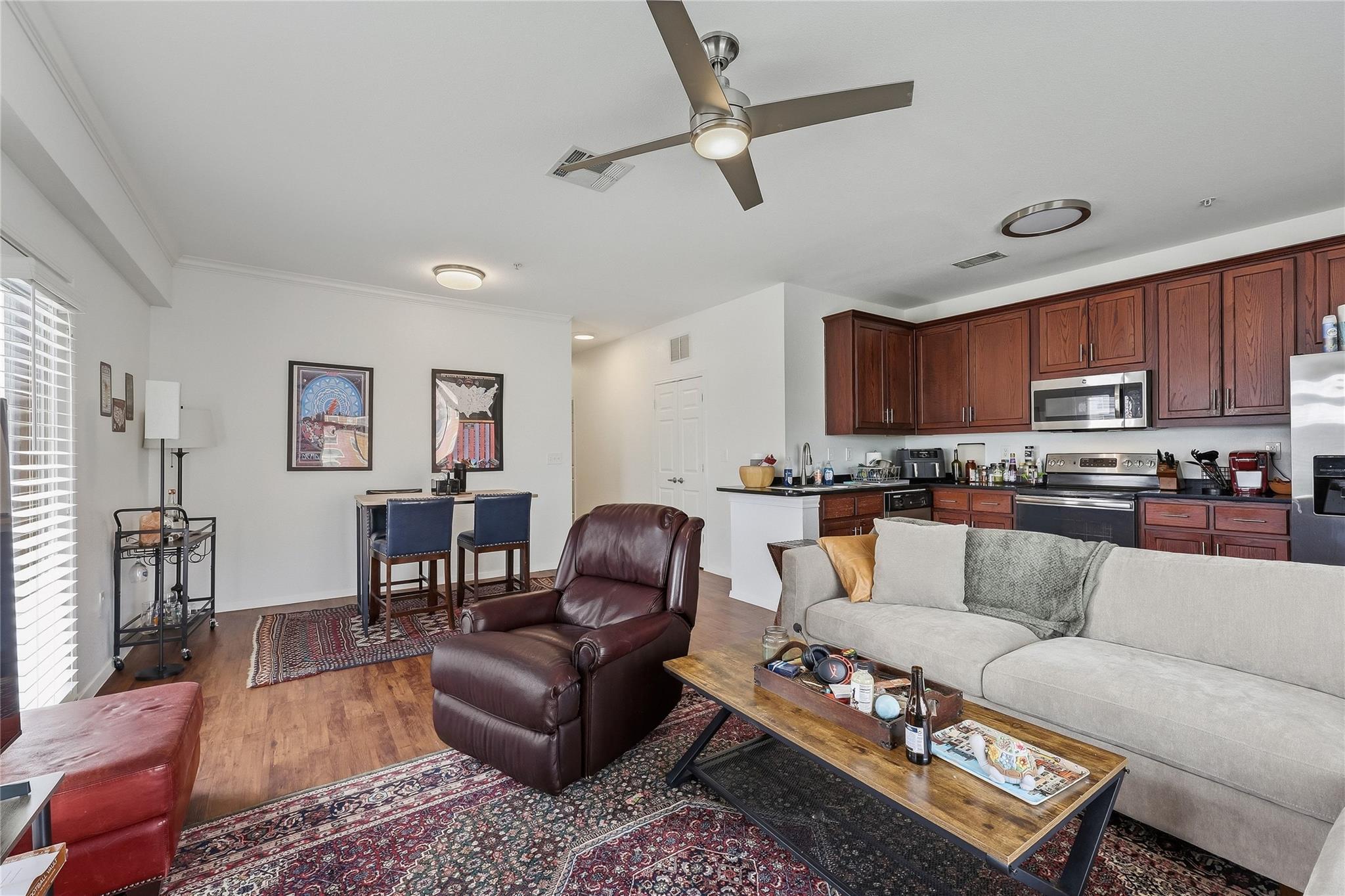 910 W 25th Street Austin TX 78705