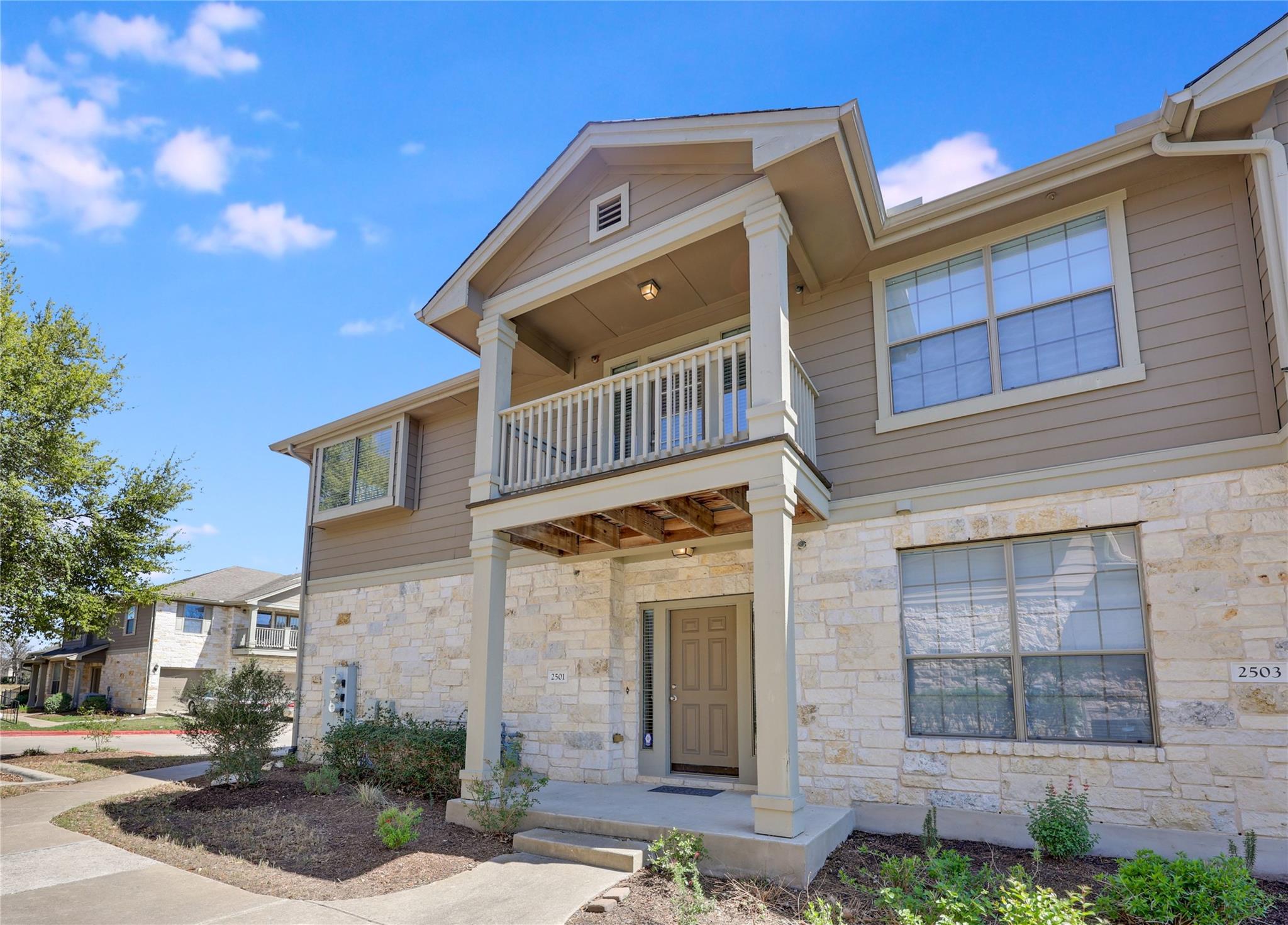 9201 Brodie Lane Austin TX 78748