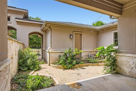 462 Stagecoach Trail San Marcos TX 78666