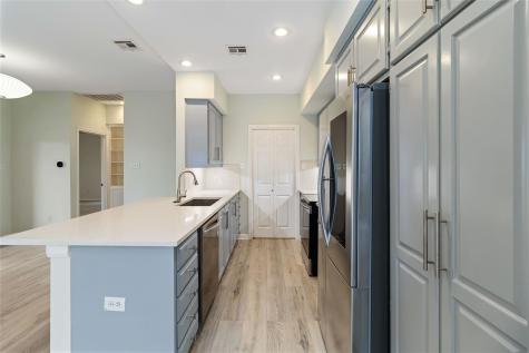 5512 Oakwood Cove Austin TX 78731