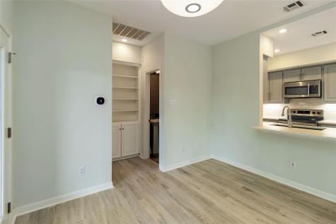 5512 Oakwood Cove Austin TX 78731