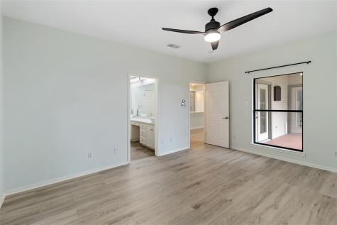 5512 Oakwood Cove Austin TX 78731