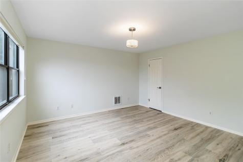 5512 Oakwood Cove Austin TX 78731