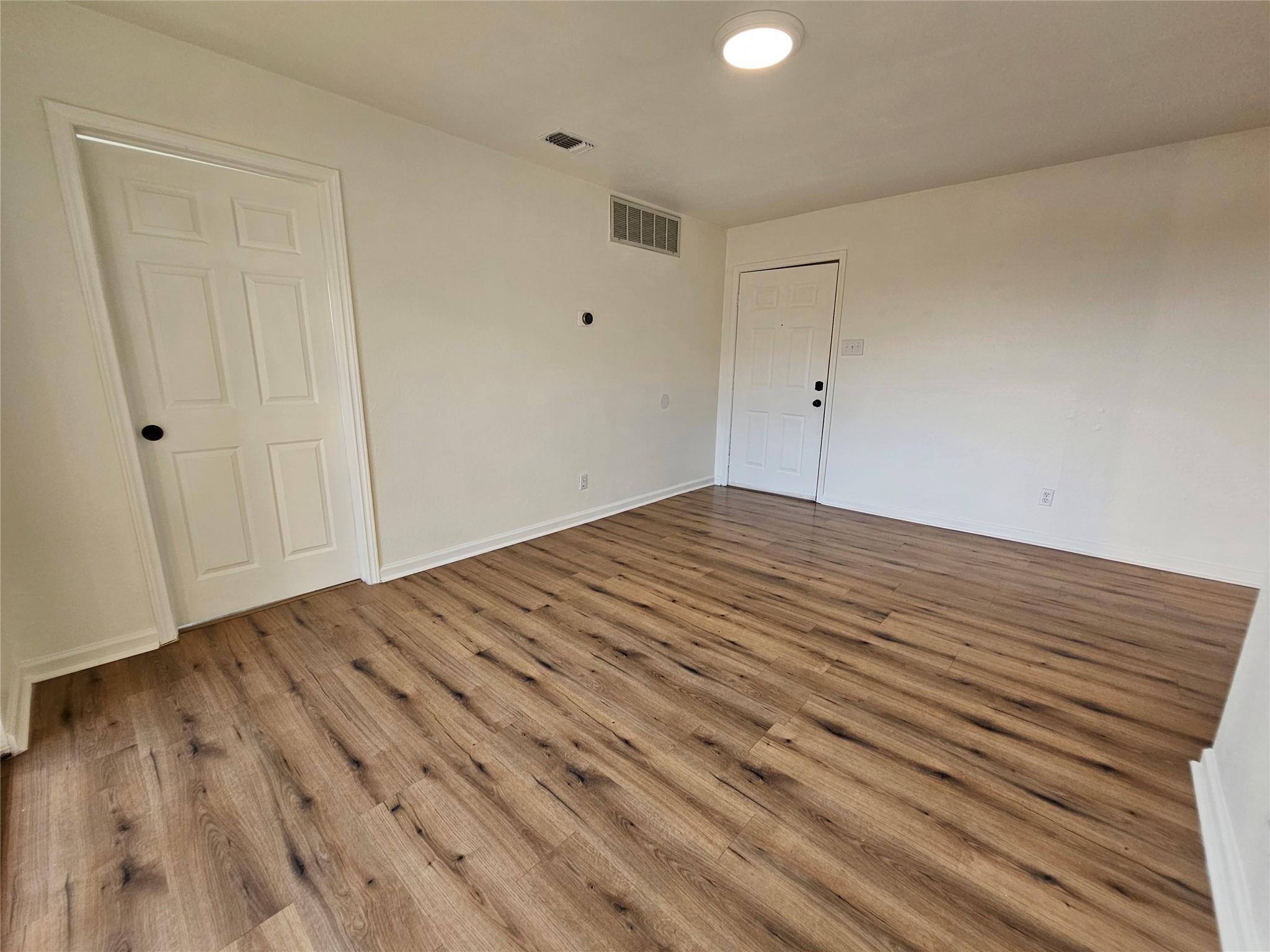 6903 Deatonhill Drive Austin TX 78745