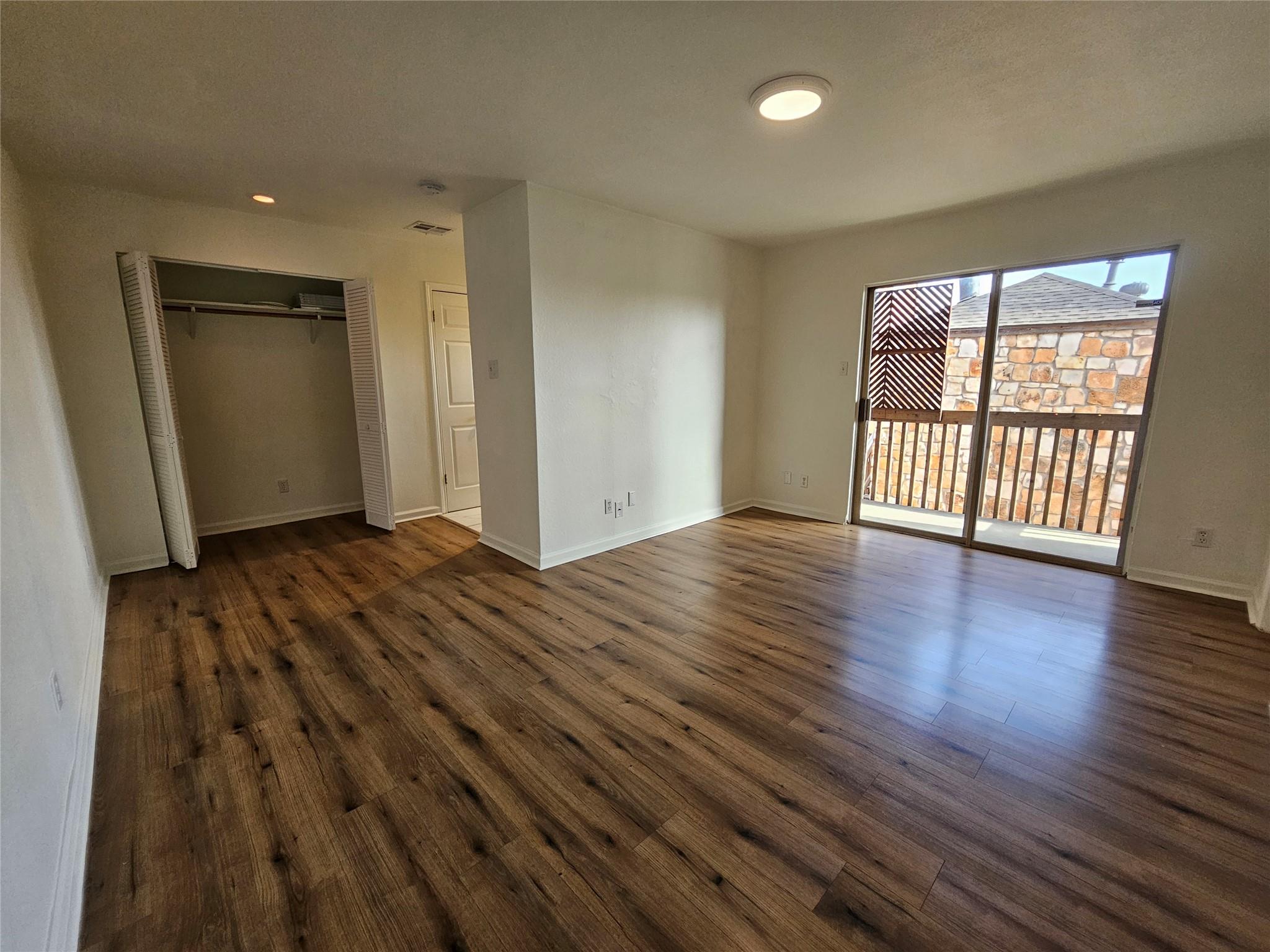 6903 Deatonhill Drive Austin TX 78745
