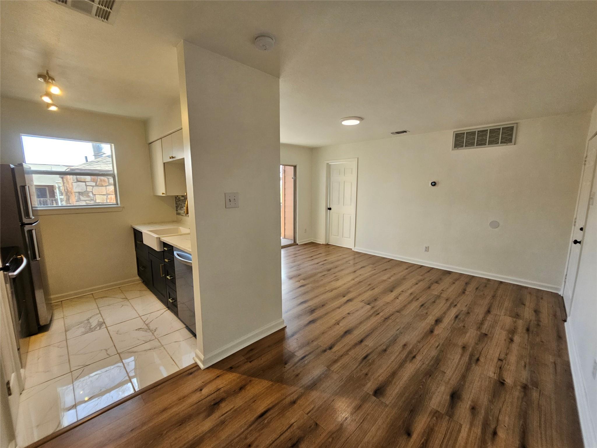6903 Deatonhill Drive Austin TX 78745