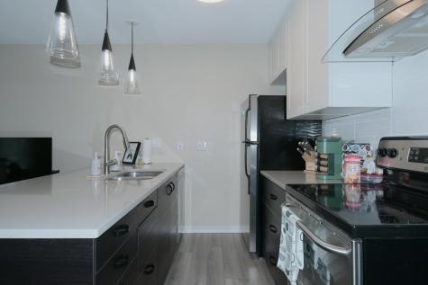 2302 East Side Drive Austin TX 78704